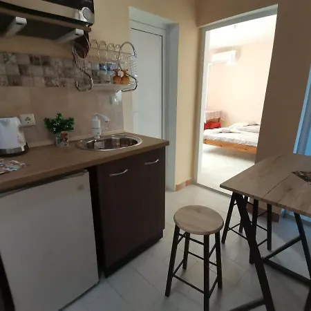 51 בית הארחה 3*