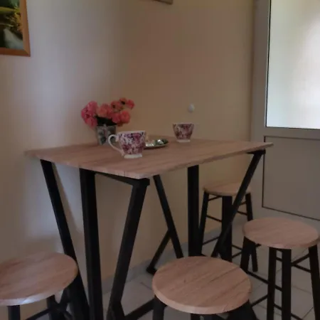 בית הארחה 51