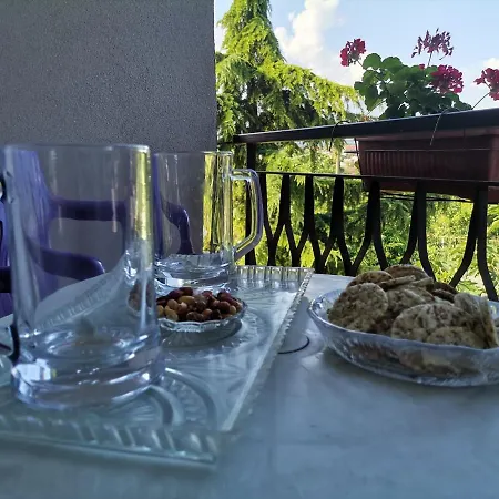 51 בית הארחה קרנבו