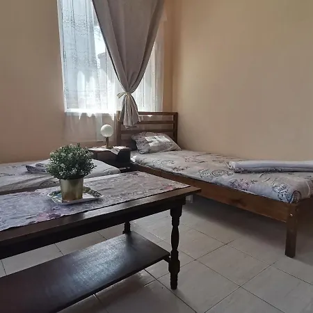 בית הארחה 51 קרנבו