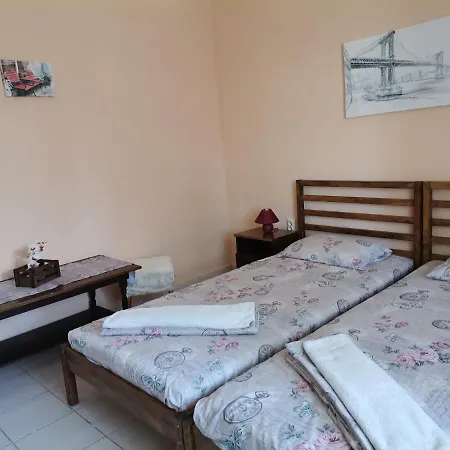 בית הארחה 51 3*