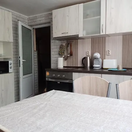 בית הארחה 51 3*