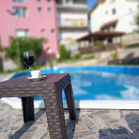 בית הארחה 51